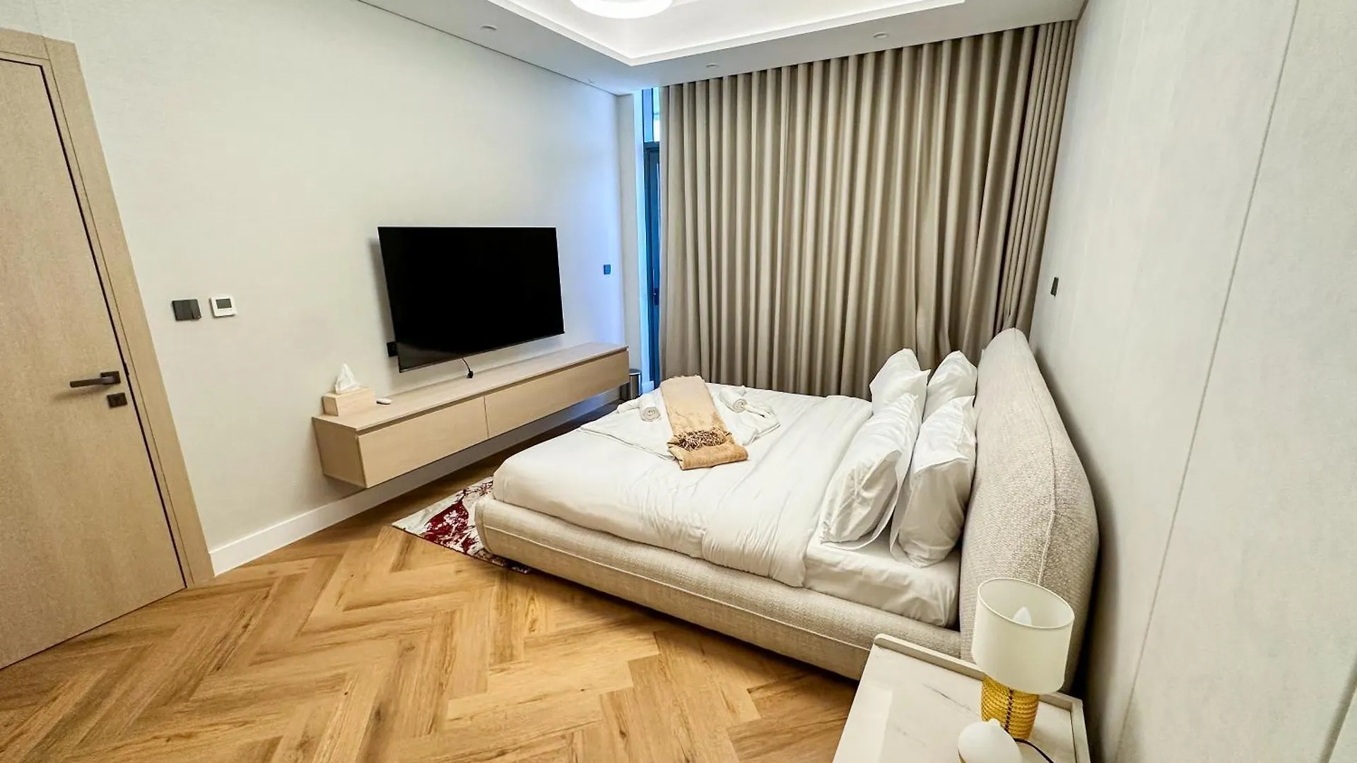 Vserve 1 Bedroom Stay With Stunning Skyline Views Dubai Emirados Árabes Unidos